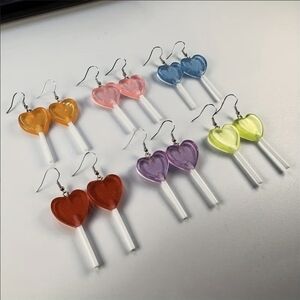 Kawaii Heart Lollipop Earrings - Handmade - 2 Colors 💚💗